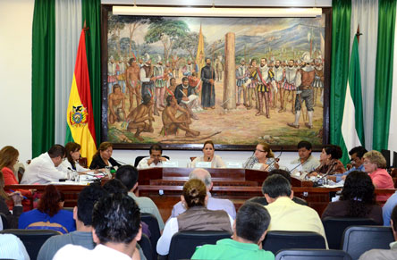 Con obras y embanderamiento se recibirá mes cívico de Santa Cruz
