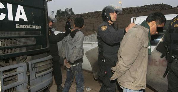 Autoridades del vecino país capturaron en las últimas horas a los seis involucrados en el hecho y se presume que el compatriota es policía.