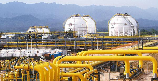 La planta separadora Gran Chaco sigue en fase de prueba. La fecha para su funcionamiento es incierta