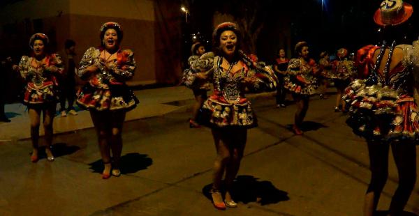 danzas bolivianas en Chile