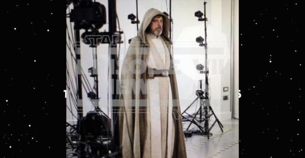 Luke Skywalker muestra una apariencia similar a la de su maestro Obi-wan Kenobi en la nueva Star Wars, que se estrena en diciembre