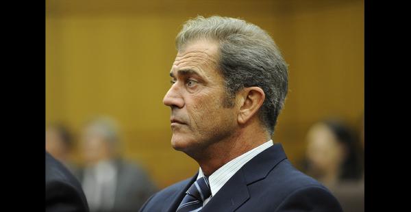 Mel Gibson acusado de agredir a fotógrafa