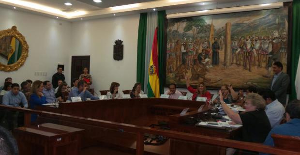 Los concejales aprobaron el presupuesto 2016 de la Alcaldía
