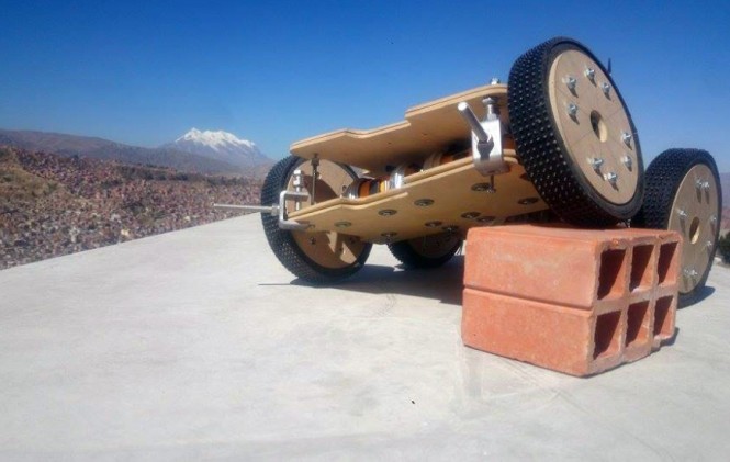 Un robot boliviano está entre los mejores detectores de minas en competencia internacional 