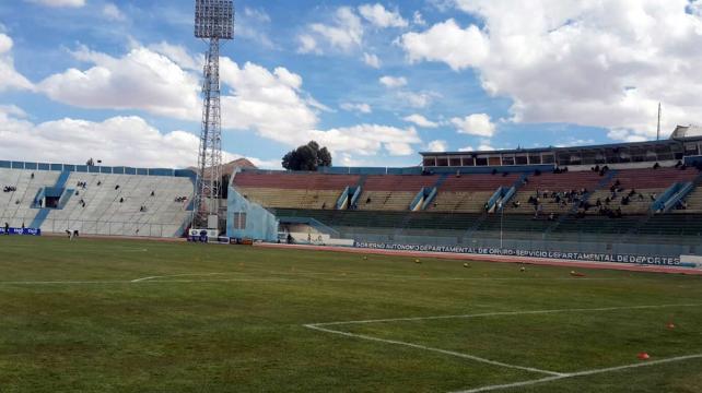 Así luce el estadio Jesús Bermúdez de Oruro antes del compromiso. Foto: Etzhel Llanque