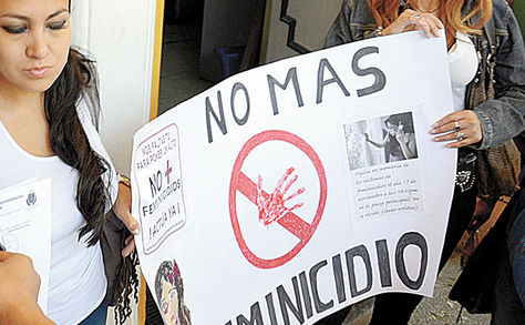 Alerta por los casos de feminicidio. Foto: Fernando Cartagena