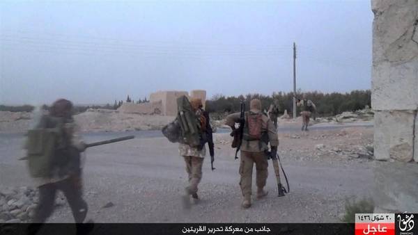Las milicias del ISIS conquistaron Al Qaryatain la noche del miércoles, expulsando de la ciudad a las tropas del gobierno sirio. AP