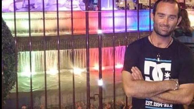 Muere corneado mientras grababa con el móvil un encierro nocturno