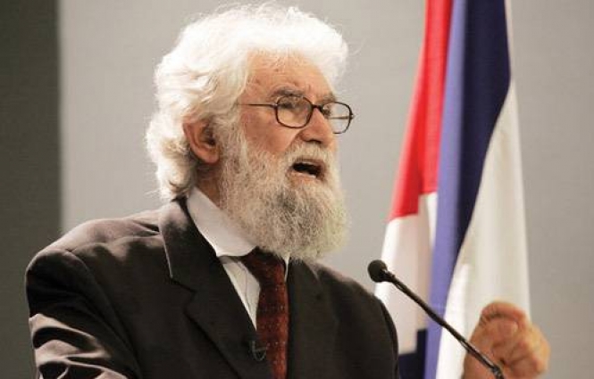 13 intelectuales internacionales se suman a la carta que criticó a García Linera por su arremetida contra ONG