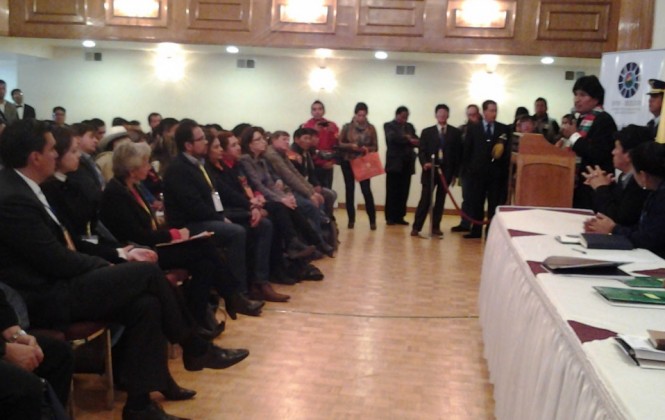 Evo no le teme a reducción del IDH, pero los alcaldes sí están preocupados Evo no le teme a reducción del IDH, pero los alcaldes sí están preocupados