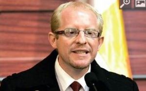 Gobernador de Tarija: en la gestión del MAS se gastaron Bs 39 millones en refrigerios