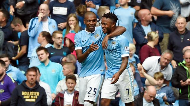 Los jugadores del Manchester City celebrando por la victoria acumulada. Fofo: Reuters
