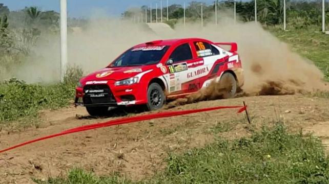 El montereño Mariano Aguilera de la categoría RC2N. En la general del Codasur marcha en el quinto lugar. Foto. Febad