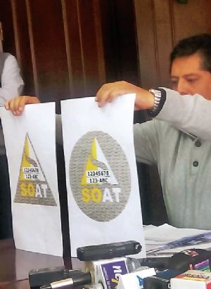 La roseta del SOAT será amarilla, blanca y café el próximo año