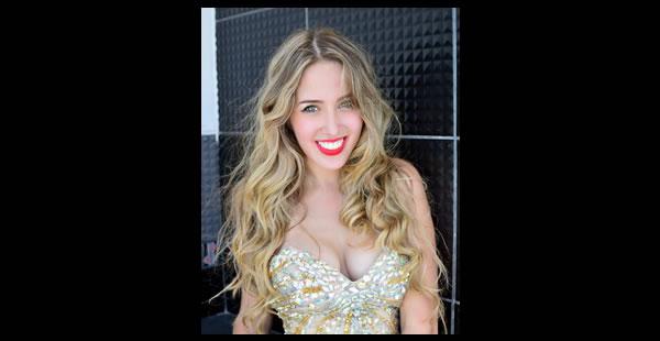 La hermosa rubia ya prepara su nuevo disco