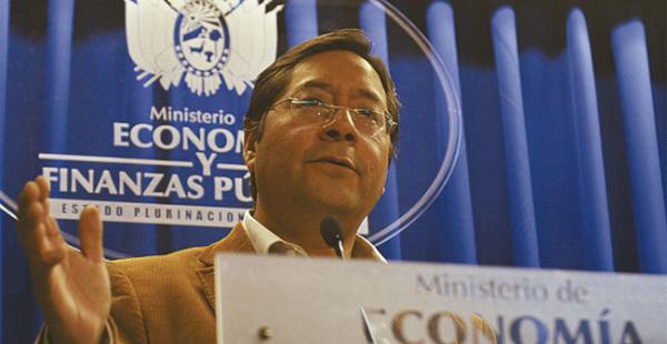 El ministro Arce destacó las ventajas del país para atraer inversiones