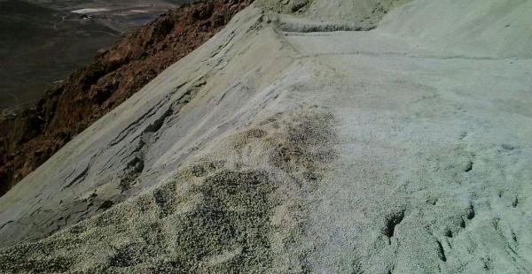 Son decenas de trabajadores los que se dedican a la preservación del Cerro Rico.