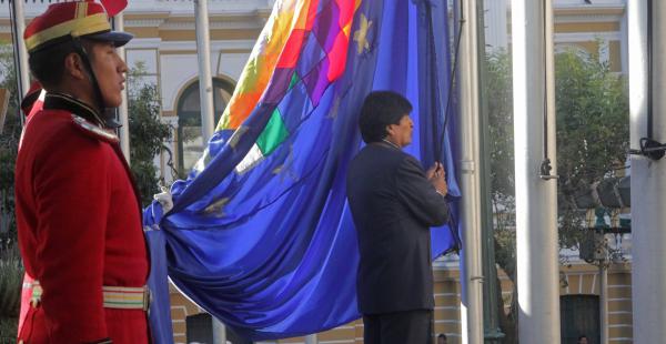 Bandera de reivindicación marítima boliviana