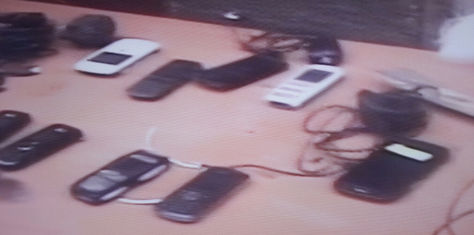 Parte de los celulares encontrados esta mañana en San Pedro. Foto: Captura de PAT