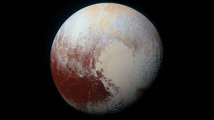 Las imágenes más detalladas de Plutón muestran su extraña geología