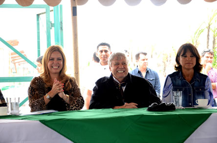 Alcalde cruceño entrega Parque  Urbano Nº 46 en Los Lotes
