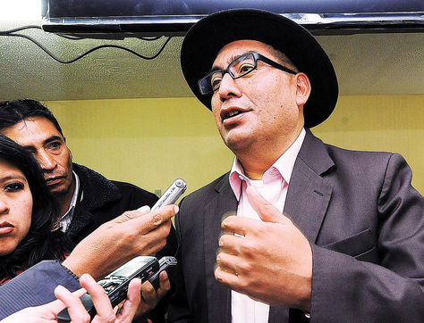Trabajo. El presidente del Consejo de la Magistratura, Freddy Sanabria, ayer en una rueda de prensa.