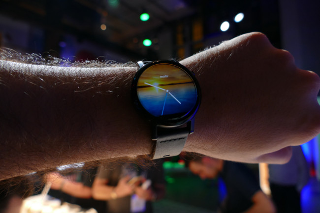 Moto 360 6