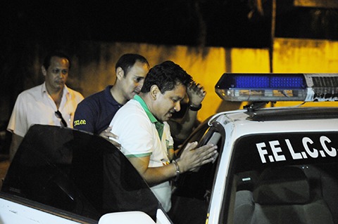 Aprehenden-a-Adolfo-Chavez-por-proyecto-fantasma-del-Fondioc-