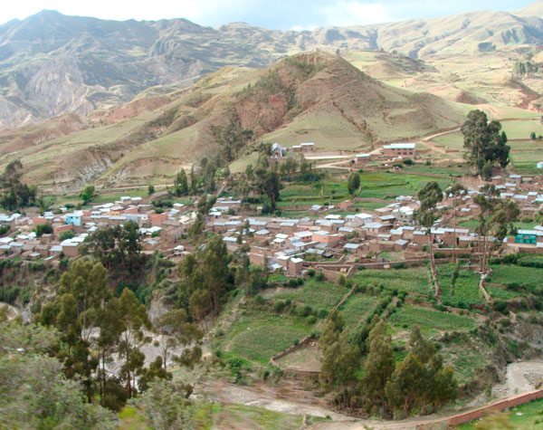 Inquisivi mantiene estado de emergencia ante conflicto con cooperativistas.