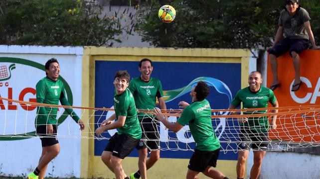 Oriente Petrolero se enfrentará este miércoles a Universitario de Sucre. Foto: Fuad Landívar