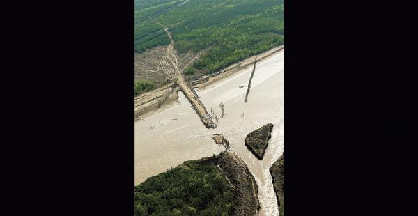 En las márgenes del Río Grande, pobladores del municipio de San Pedro y en El Puente temen riadas