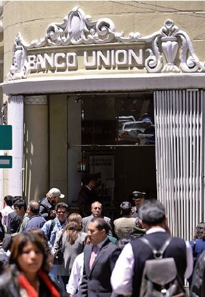 El Banco Unión anuncia la creación de dos  empresas