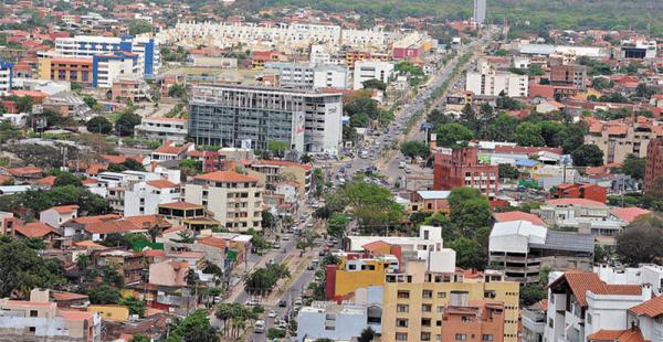 El Observatorio Urbano de la Cámara de la Construcción de Santa Cruz así lo refleja. Se estima que la capacidad de los nuevos emprendimientos incluye unas 617 oficinas y 1.500 departamentos.