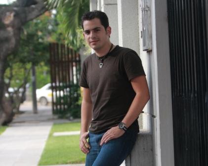 Ronico-pasa-por--un-buen-momento-en-su-vida