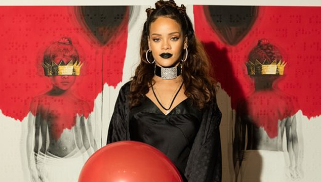 imagen Rihanna revela portada y nombre de su nuevo disco