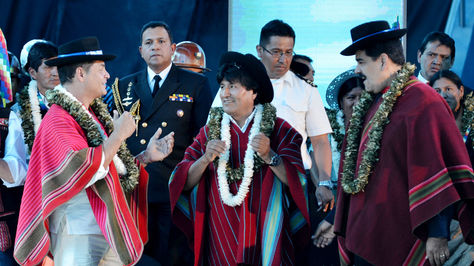 Correa, Morales y Maduro en la clausura de la II Conferencia Mundial de los Pueblos sobre Cambio Climático y Defensa de la Vida de Tiquipaya.