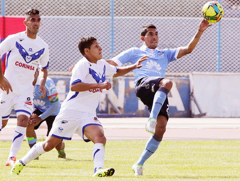 Una incidencia del partido de entre San José y Bolívar, en el estadio Jesús Bermúdez