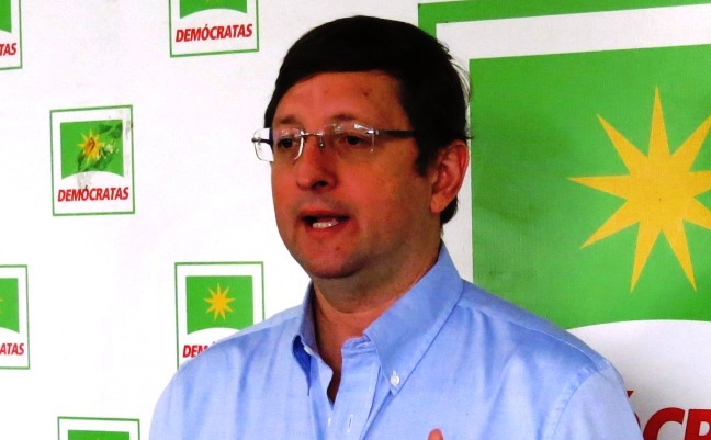 re-elección, reelección, democracia, caudillo, gobierno, MAS, autoritario, legislador, ley, repostulación, poder, política, oposición, 