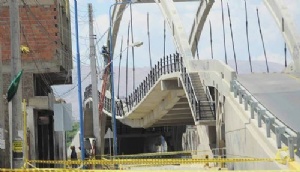 Castellanos defiende a empresa que construyó puente que está por desplomarse