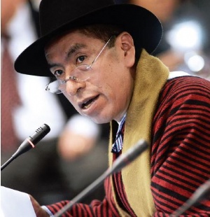 Cusi  denuncia persecución e injerencia en  justicia boliviana