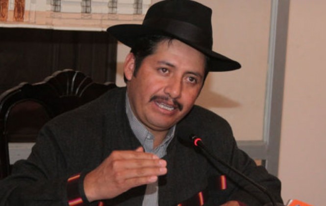 Rafael Puente dice que gobernador Urquizu debería estar 