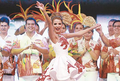 La felicidad fue efímera. Valeria fue presentada en un acto en la manzana 1, hubo música, alegría y sonrisa. Después de eso, los Pichones comenzaron a verle fisuras y decidieron cambiarla hace 10 días