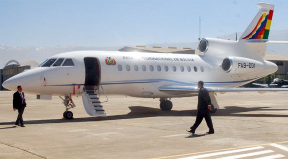 El avión presidencial partió desde el aeropuerto Jorge Wilstermann de Cochabamba con destino a Nueva York  - Min. de Comunicación Agencia