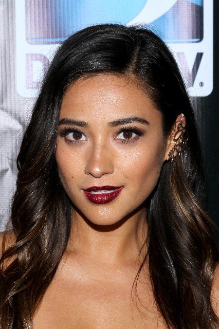 shay-mitchell