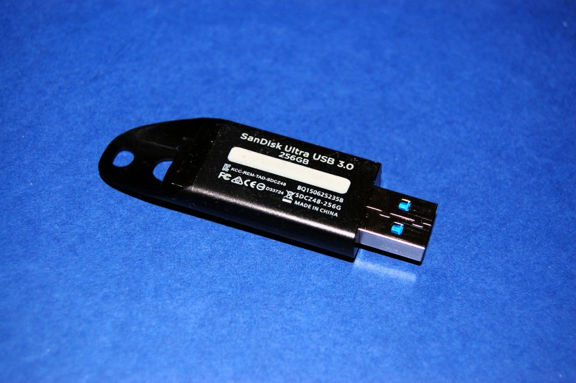 SanDisk Ultra USB 3.0 (4)