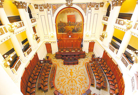 Escenario. El ex Congreso Nacional de Chile será el escenario de las sesiones de la Cumipaz.