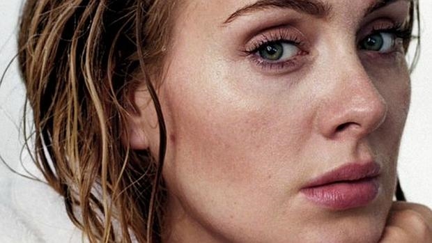 Adele compartía en su red social la portada que protagoniza en la revista «Rolling Stone»