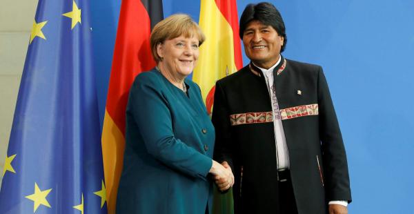 El mandatario mantuvo una reunión esta mañana con Ángela Merkel en Berlín