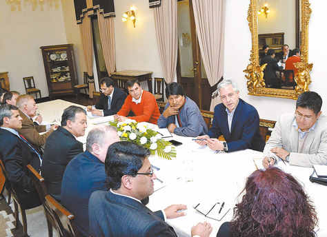 Palacio. El presidente Evo Morales sostuvo una reunión con el empresariado privado el domingo.