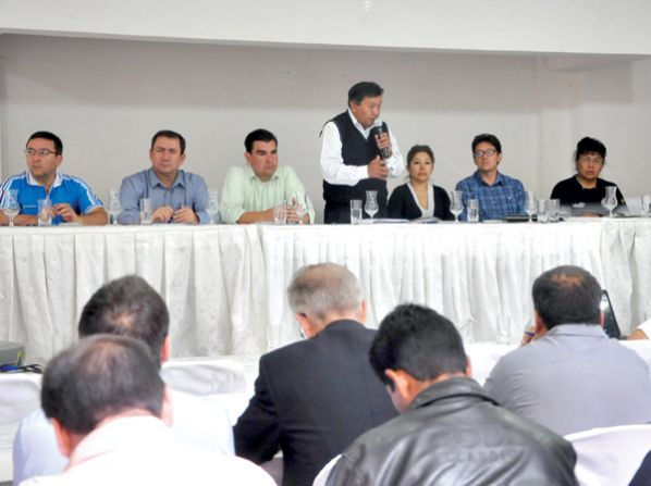 REUNIÓN DE LAS AUTORIDADES DEPORTIVAS PARA DEFINIR EL PROGRAMA Y LAS ESTRATEGIAS QUE TENDRÁ BOLIVIA PARA BUSCAR LA RATIFICACIÓN COMO SEDE DE LOS JUEGOS ODESUR 2018.